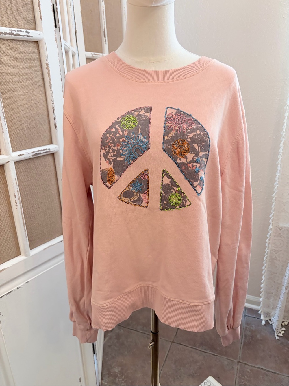 Anthropologie Peace Graphic Patchwork Embroidered Sweatshirt L Peachy Pink Boho